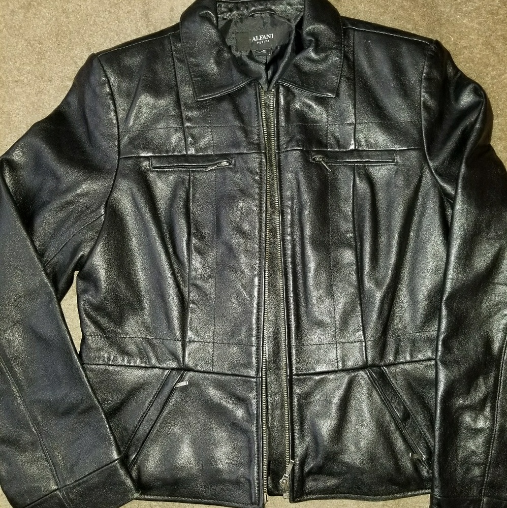 🎀Final price drop🎀 Alfani leather jacket